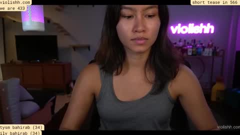 Snapshot of violishh chatting on September 18, 2025, 1:18 am follow me on twitter violishh and ig violishh  online show from September 18, 2025, 1:18 am