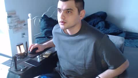 Snapshot of virgil____ chatting on February 27, 2025, 8:06 am virgil____ online show from February 27, 2025, 8:06 am