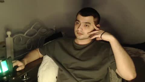 Snapshot of virgil____ chatting on March 1, 2025, 4:11 pm virgil____ online show from March 1, 2025, 4:11 pm