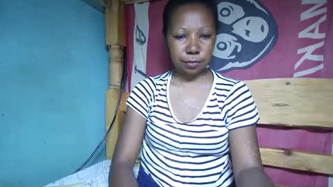 viviane0812 online show from February 26, 2025, 5:07 pm
