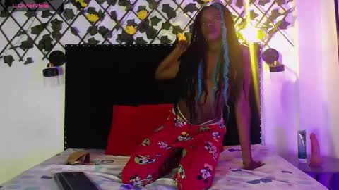 Snapshot of vzoeycooper chatting on September 20, 2025, 3:18 am Zoey online show from September 20, 2025, 3:18 am