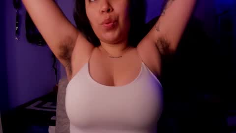 Snapshot of waningrosee chatting on January 20, 2025, 12:07 pm Waningrose  Lu online show from January 20, 2025, 12:07 pm