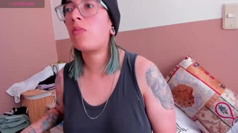 Snapshot of waningrosee chatting on October 20, 2025, 4:07 pm Waningrose  Lu online show from October 20, 2025, 4:07 pm