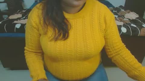 Snapshot of we_are_indian chatting on February 9, 2025, 6:43 am khushiwife kabirhubby kavyasexy gf online show from February 9, 2025, 6:43 am
