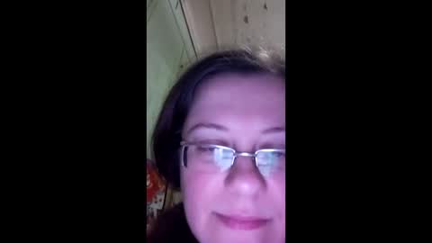 Snapshot of webgirl2 chatting on December 6, 2024, 5:44 pm Marina online show from December 6, 2024, 5:44 pm