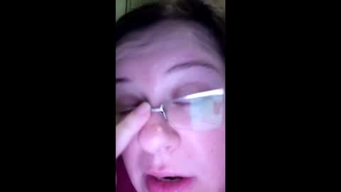 Snapshot of webgirl2 chatting on December 6, 2024, 9:46 pm Marina online show from December 6, 2024, 9:46 pm