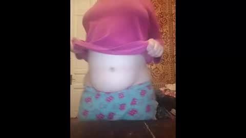 Snapshot of webgirl2 chatting on October 9, 2025, 9:24 pm Marina online show from October 9, 2025, 9:24 pm