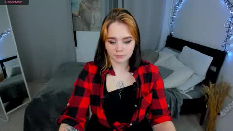 wendyycandy online show from October 6, 2025, 4:15 pm