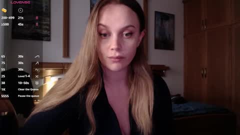 Snapshot of wet_lana chatting on October 14, 2025, 2:29 pm Lana online show from October 14, 2025, 2:29 pm