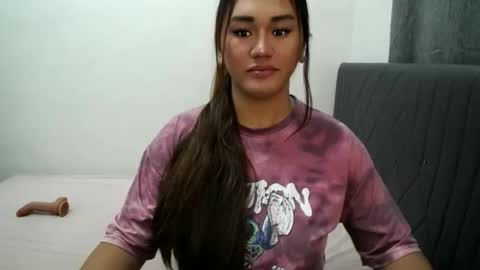 Snapshot of wetdreamasiax chatting on October 21, 2025, 5:24 pm jess online show from October 21, 2025, 5:24 pm