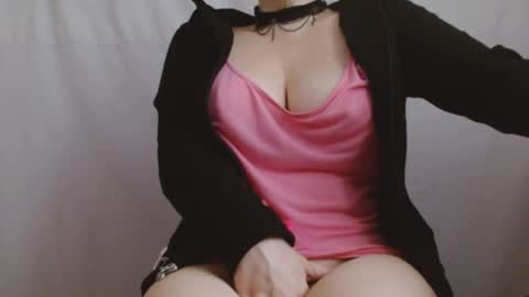 Snapshot of wetkristyhorny chatting on October 19, 2025, 11:00 am Kristina online show from October 19, 2025, 11:00 am