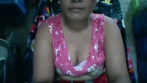 Snapshot of wetpussie4_you chatting on September 18, 2025, 2:02 am wetpussie4_you online show from September 18, 2025, 2:02 am
