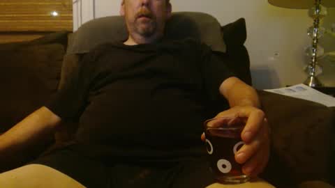 Snapshot of whitemi72975 chatting on September 19, 2025, 1:51 am Whitey online show from September 19, 2025, 1:51 am