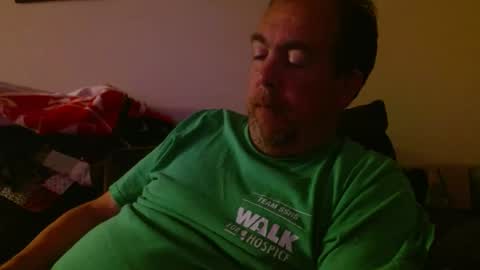 Snapshot of whitemi72975 chatting on October 30, 2025, 3:19 am Whitey online show from October 30, 2025, 3:19 am