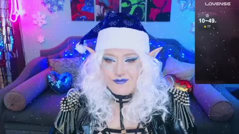 Snapshot of wickedxqueen chatting on January 1, 2025, 6:47 am Laura  online show from January 1, 2025, 6:47 am