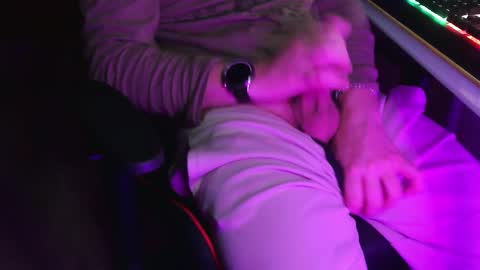 Carlos online show from January 7, 2025, 7:38 pm