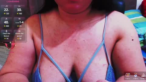 Snapshot of wildhotasianx chatting on December 27, 2024, 6:35 am wildhotasianx online show from December 27, 2024, 6:35 am