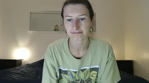 Snapshot of wildrose_l chatting on March 8, 2025, 2:55 am WildRose L - check my Pinned tweet if you dont see me online within 5 minutes after Ive sent email notifications online show from March 8, 2025, 2:55 am