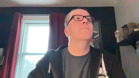 Snapshot of wintyr chatting on January 7, 2025, 7:59 pm wintyr online show from January 7, 2025, 7:59 pm