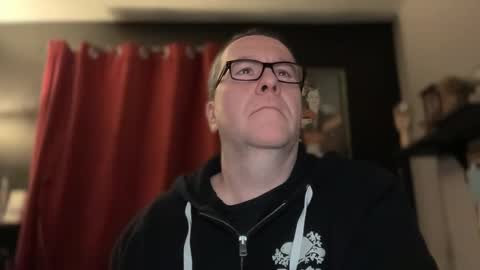 Snapshot of wintyr chatting on March 7, 2025, 2:04 am wintyr online show from March 7, 2025, 2:04 am