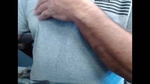 Snapshot of wisanonymousman chatting on November 13, 2025, 2:49 pm Wisa Randy online show from November 13, 2025, 2:49 pm