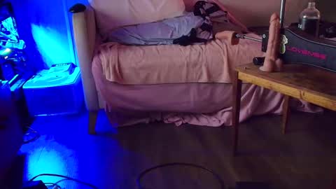 Snapshot of witchbitchmommy chatting on September 26, 2025, 7:12 am witchbitchmommy online show from September 26, 2025, 7:12 am