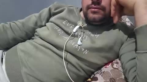 Snapshot of wolfrot chatting on January 27, 2025, 4:20 am wolf boy online show from January 27, 2025, 4:20 am