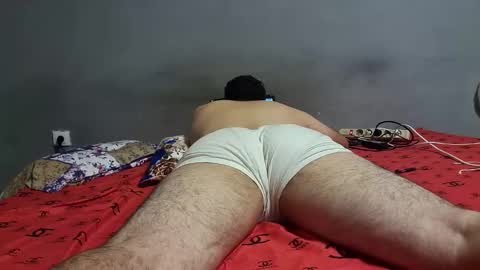 Snapshot of wolfrot chatting on October 24, 2025, 4:53 am wolf boy online show from October 24, 2025, 4:53 am