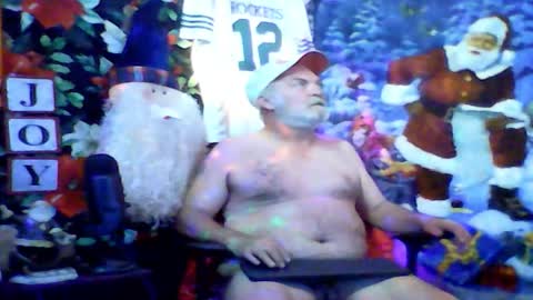 Snapshot of wscooter1 chatting on December 22, 2024, 1:34 am SCOOTER online show from December 22, 2024, 1:34 am