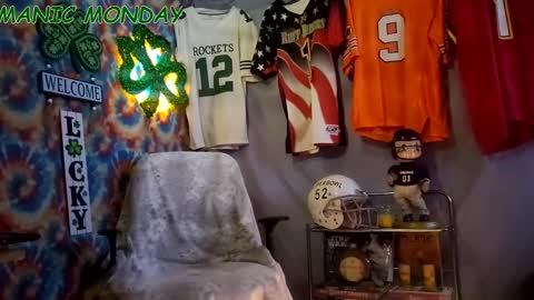 Snapshot of wscooter1 chatting on February 18, 2025, 12:15 am SCOOTER online show from February 18, 2025, 12:15 am