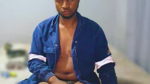 Snapshot of x_enigma01 chatting on November 7, 2025, 1:38 am X1Seven online show from November 7, 2025, 1:38 am