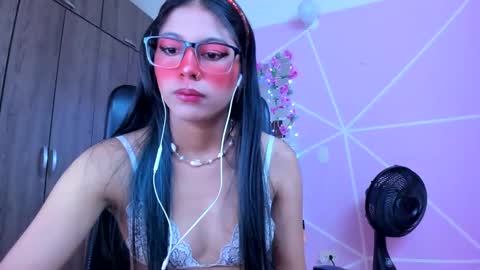 XALLYSONX online show from March 10, 2025, 11:32 am