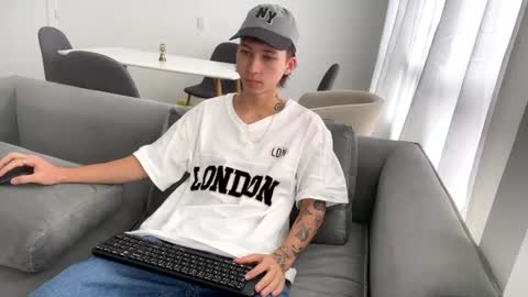 Xam online show from January 30, 2025, 7:15 pm