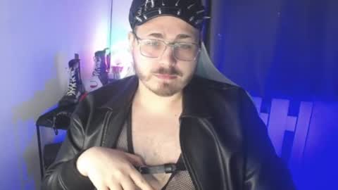 Snapshot of xfabian_love chatting on October 10, 2025, 4:50 pm F A B I A N online show from October 10, 2025, 4:50 pm