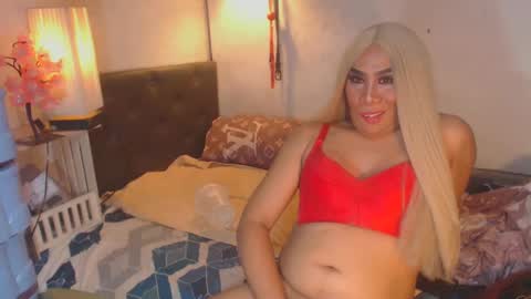 Snapshot of xhardcock2playx chatting on December 22, 2024, 4:27 pm GODDESS KRISTEL online show from December 22, 2024, 4:27 pm