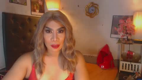 Snapshot of xhardcock2playx chatting on February 15, 2025, 6:33 am GODDESS KRISTEL online show from February 15, 2025, 6:33 am