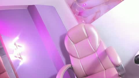 xjennyts online show from October 11, 2025, 6:45 am