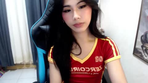 Snapshot of xseductive_airax chatting on January 9, 2025, 1:29 am aira online show from January 9, 2025, 1:29 am