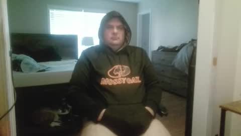 Snapshot of xstrokenchillx chatting on November 3, 2025, 9:05 pm Wayne online show from November 3, 2025, 9:05 pm