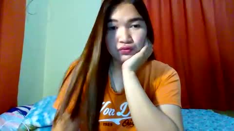 Snapshot of xsweetiemajax chatting on January 4, 2025, 3:50 am HI IM PAULINE online show from January 4, 2025, 3:50 am