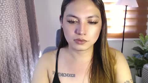 Snapshot of xxjulielovesyouxx chatting on January 24, 2025, 6:46 am July online show from January 24, 2025, 6:46 am