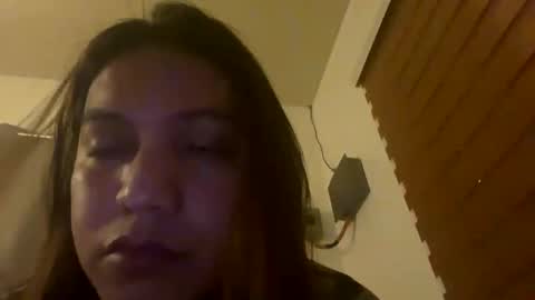 Snapshot of xxjulielovesyouxx chatting on November 1, 2025, 1:35 pm July online show from November 1, 2025, 1:35 pm