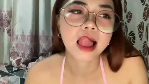 xxxblueberry online show from September 13, 2025, 3:34 pm