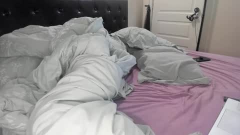 Snapshot of xxxdanidoomsdayxxx chatting on March 5, 2025, 8:00 pm Danielle online show from March 5, 2025, 8:00 pm