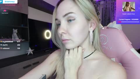 Snapshot of xxxhoneyxx chatting on December 19, 2024, 2:23 am Onlyfanz online show from December 19, 2024, 2:23 am