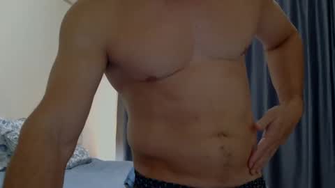 xxxmusclebigcockxxx online show from February 1, 2025, 2:05 am