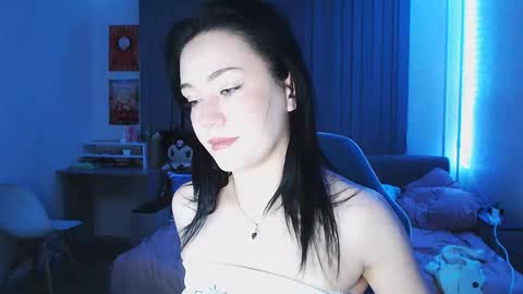 Snapshot of yamilean chatting on November 10, 2025, 11:15 pm Yami online show from November 10, 2025, 11:15 pm