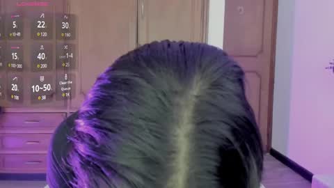 yan_nyan online show from December 13, 2024, 9:30 pm