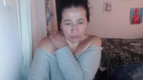 Snapshot of yasmin_love85 chatting on February 12, 2025, 6:51 pm yasmin_love85 online show from February 12, 2025, 6:51 pm