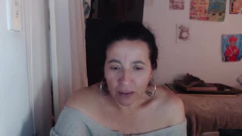 Snapshot of yasmin_love85 chatting on October 14, 2025, 5:58 pm yasmin_love85 online show from October 14, 2025, 5:58 pm